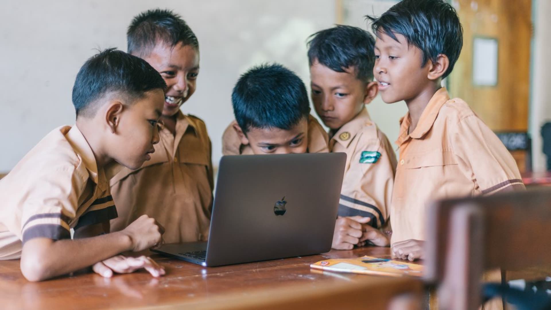 Selamat Datang di SMK Uji MSE7A69E